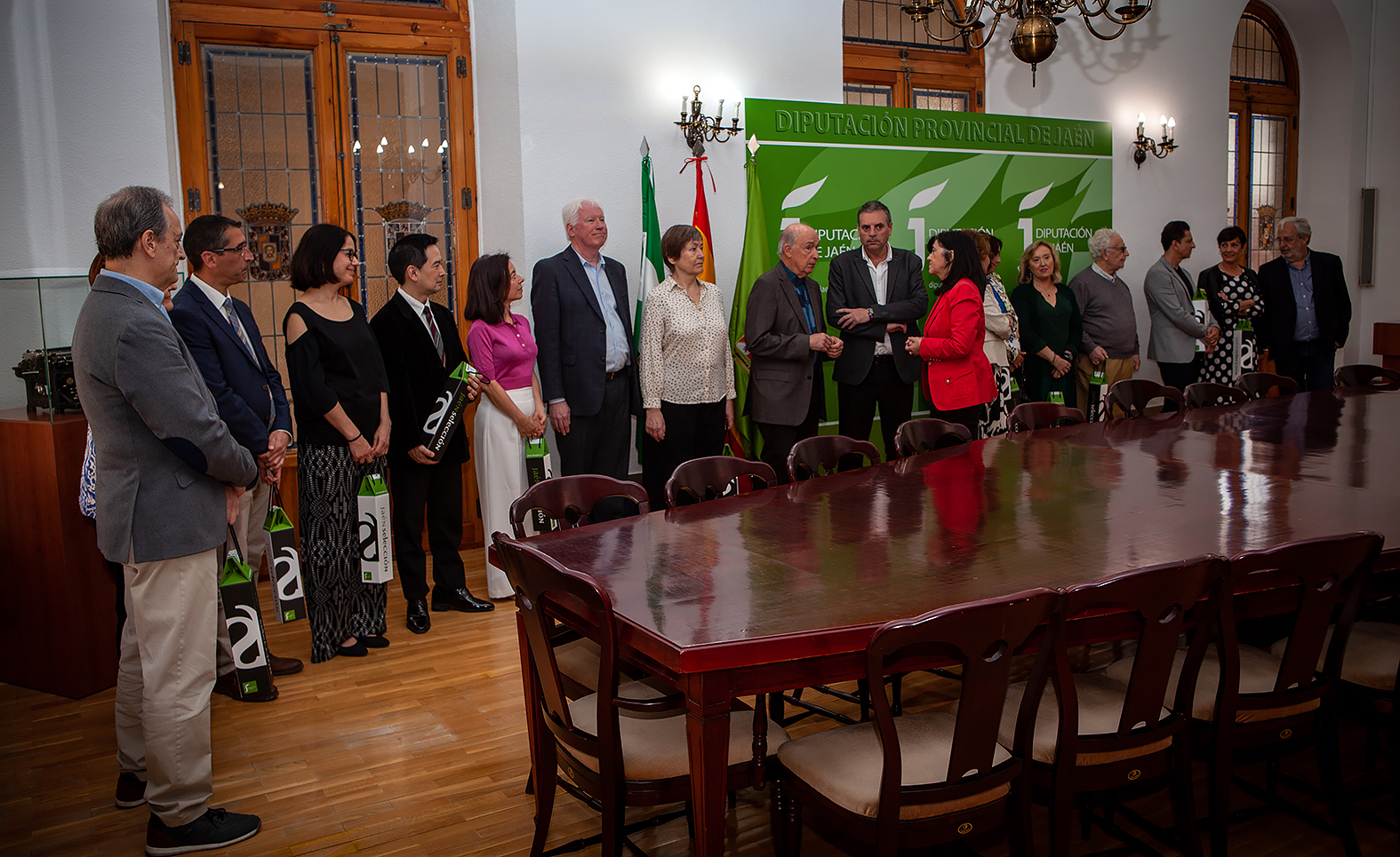 Recepción de la Diputación Provincial a los miembros del jurado y al Consejo Asesor del Premio Jaén de Piano 04